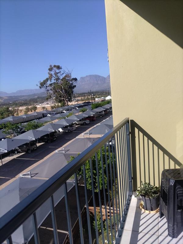 1 Bedroom Property for Sale in Gordons Bay Western Cape